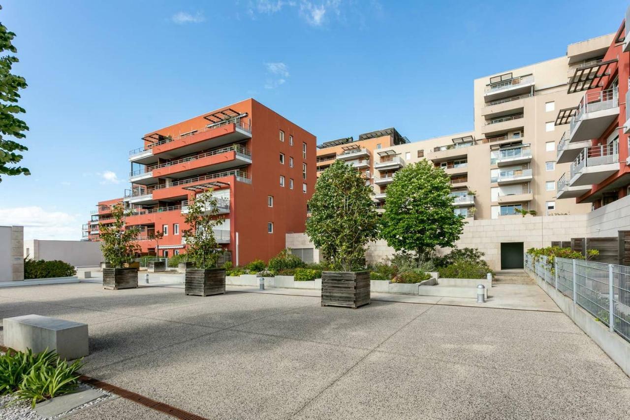 "Bien Vivre Ensemble" Aux Marches Du Soleil - Chambres Privees Chez L'Habitant Dans Appartement Partage Сет Екстер'єр фото